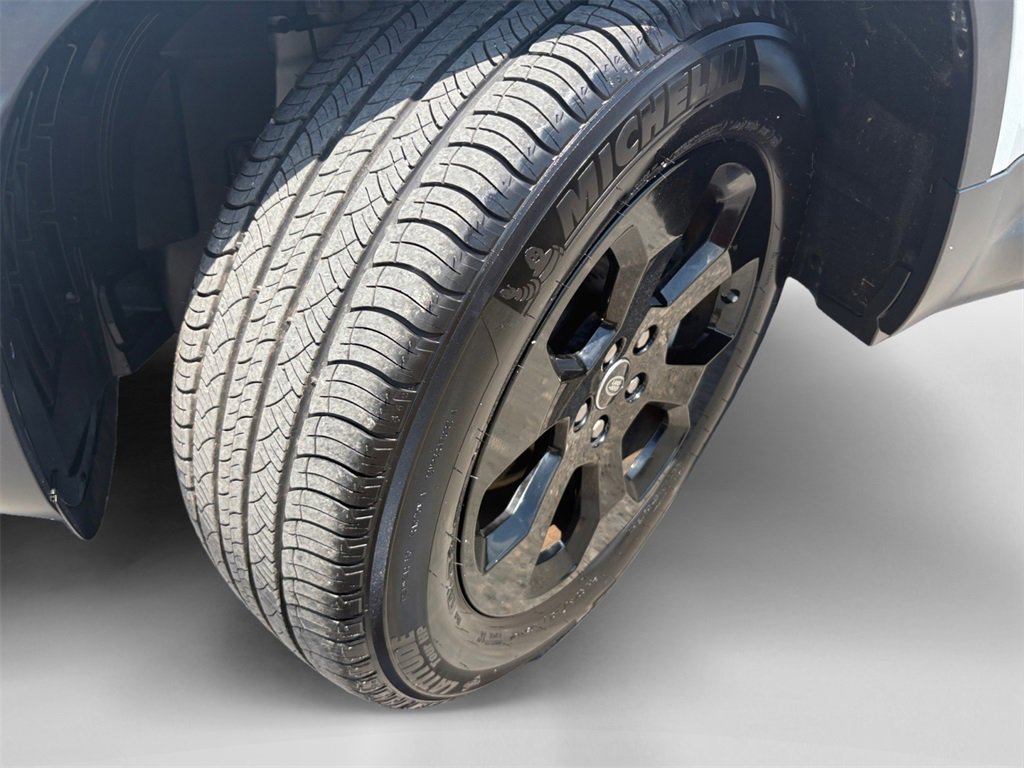 Used 2020 Land Rover Defender 110 HSE image 19