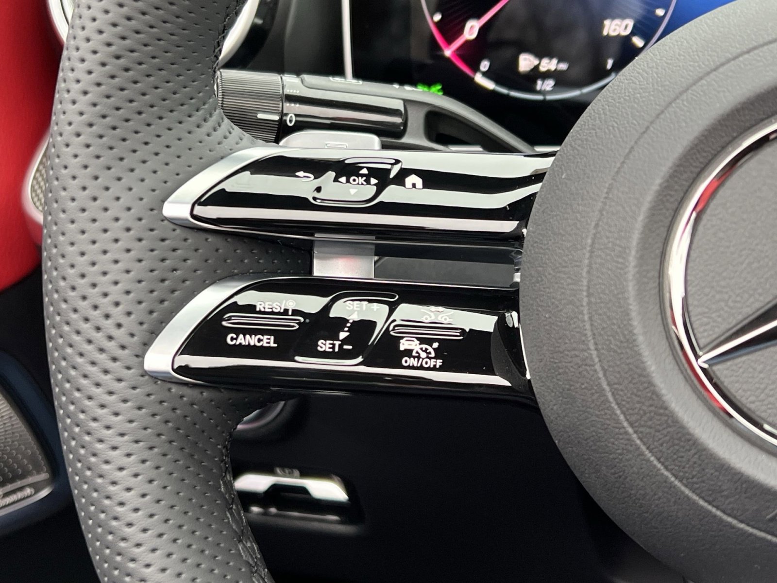 New 2026 Mercedes-Benz CLE 450 4MATIC Cabriolet image 31