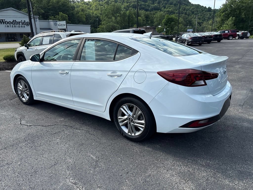Used 2019 Hyundai Elantra SEL w/ Cargo Package FWD video 3