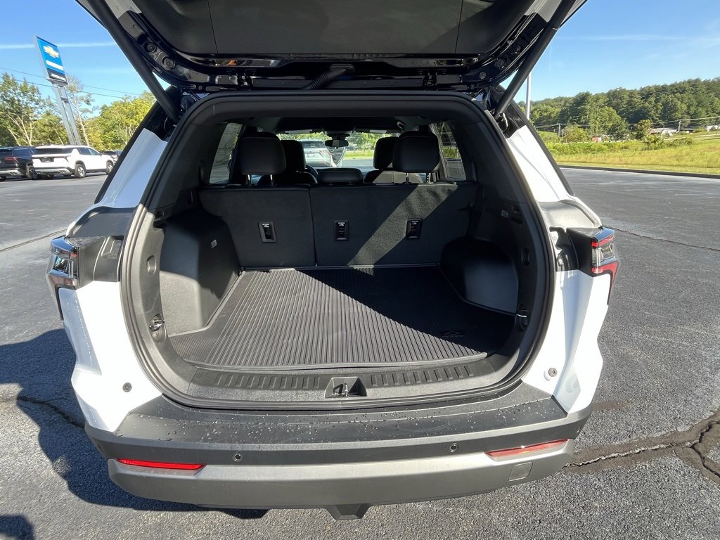 New 2026 Chevrolet Equinox LT w/ Convenience Package II image 15