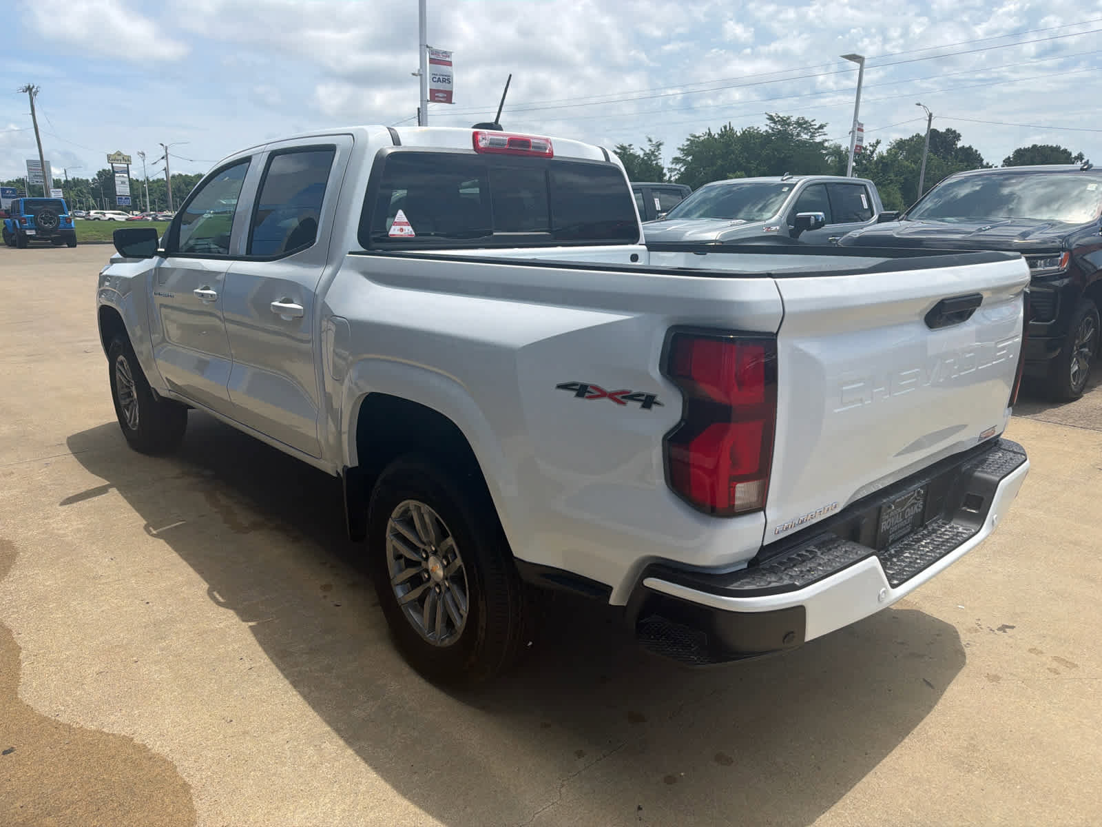 New 2026 Chevrolet Colorado LT w/ LT Convenience Package AWD/4WD image 4