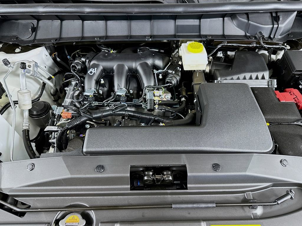 New 2025 Nissan Pathfinder SL w/ Black Appearance Package image 39