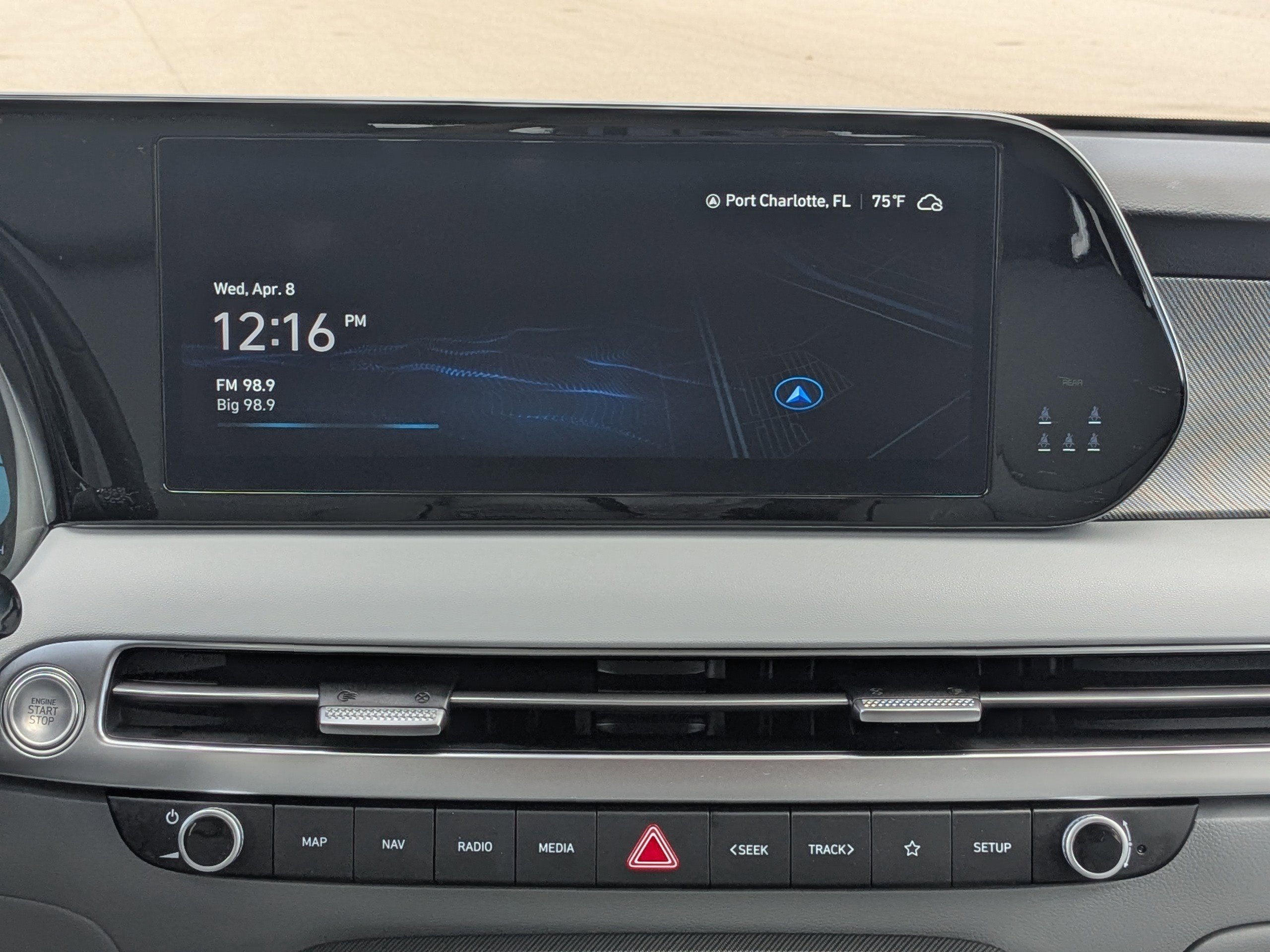 Used 2024 Hyundai Palisade SEL image 21