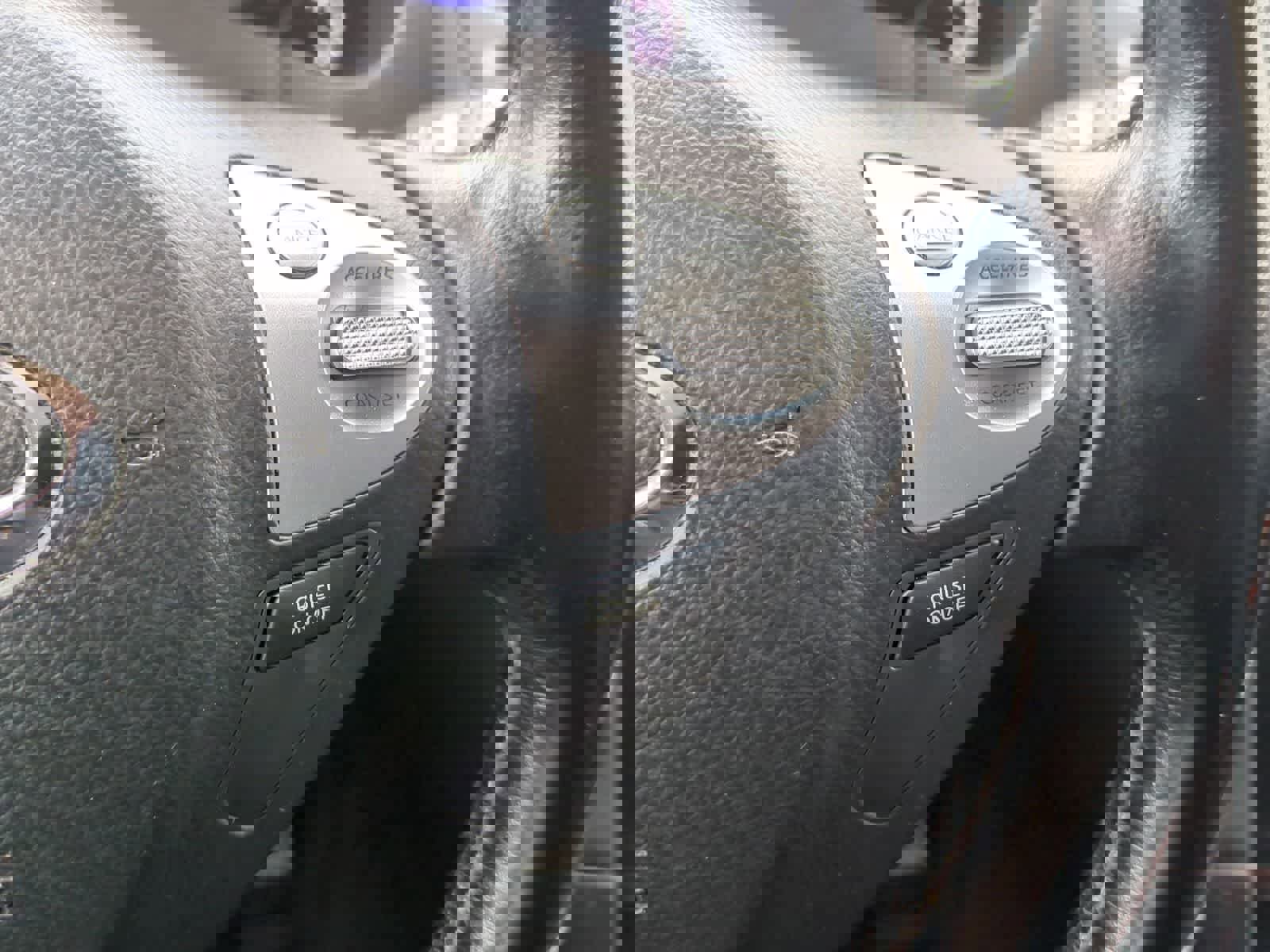 Used 2012 INFINITI FX35 AWD w/ Premium Pkg image 25