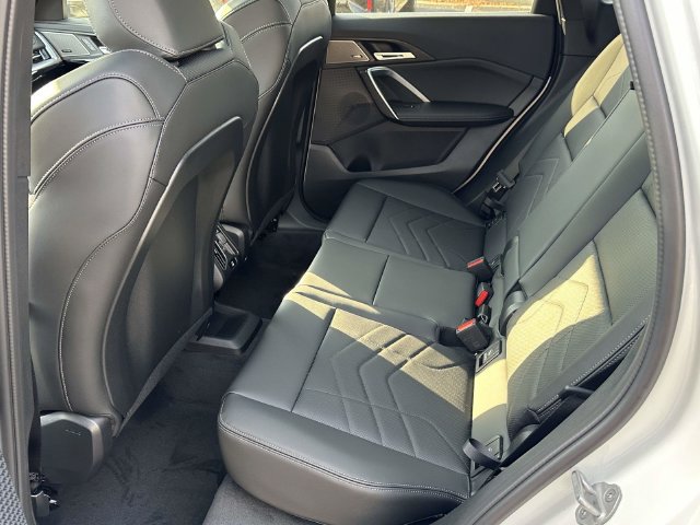 New 2027 BMW X1 xDrive28i w/ Convenience Package AWD/4WD image 8