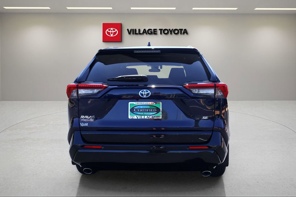 Certified 2021 Toyota RAV4 SE w/ Weather & Moonroof Package AWD/4WD image 4