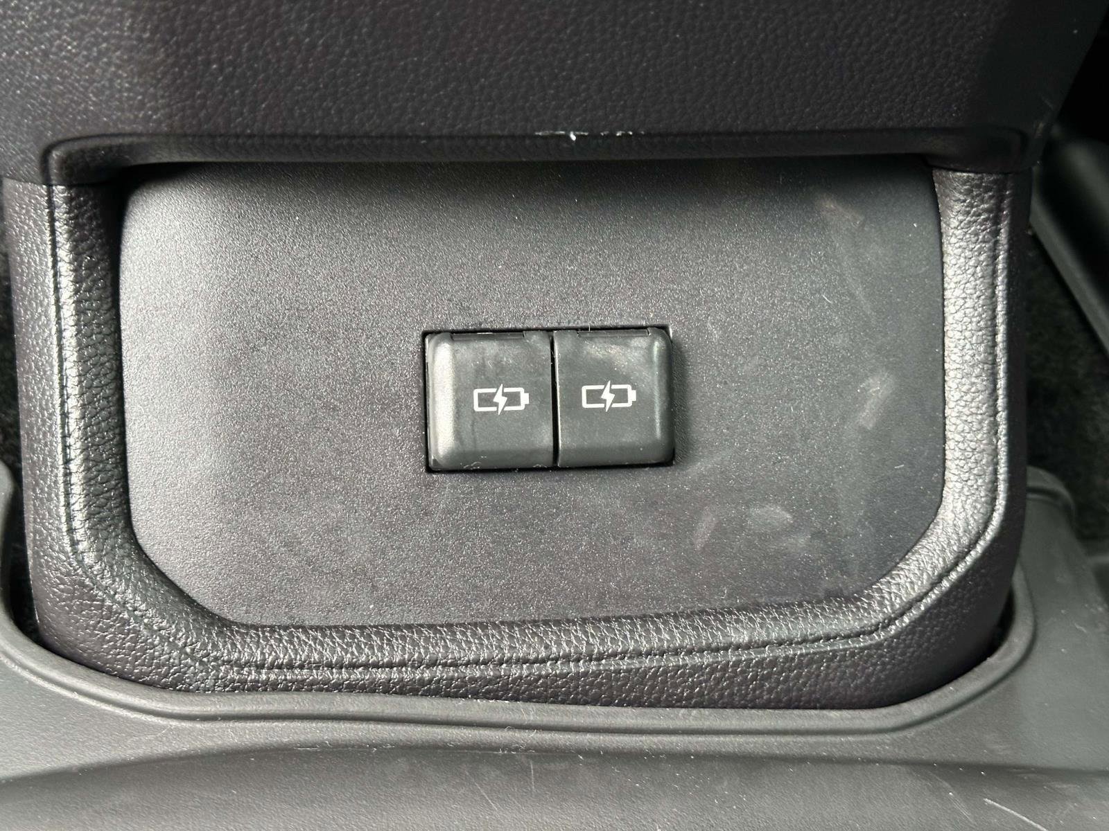 Used 2025 Toyota Highlander XSE image 20