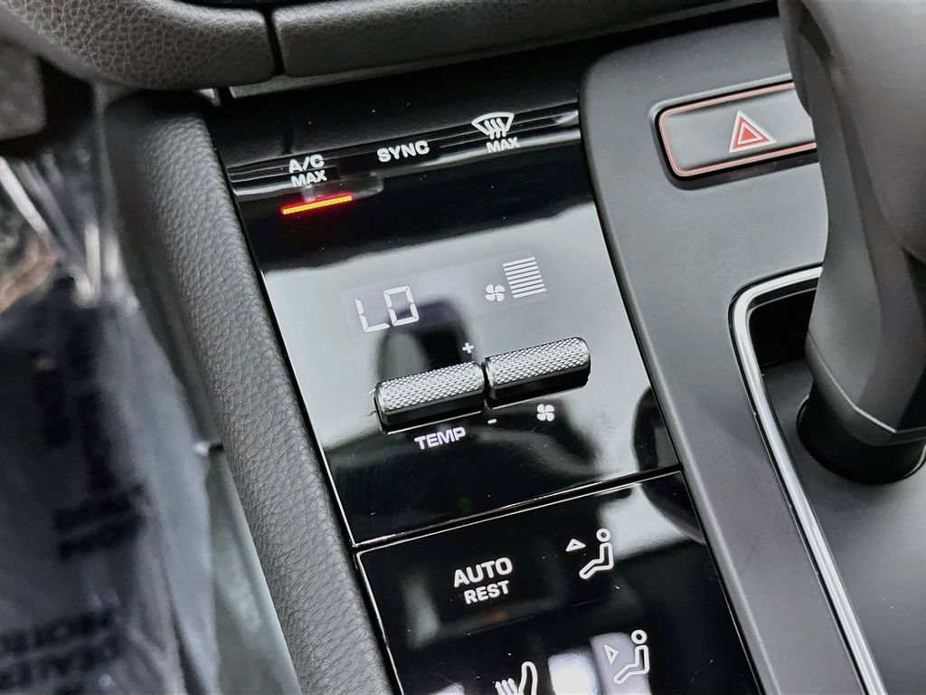 New 2026 Porsche Macan AWD/4WD image 18