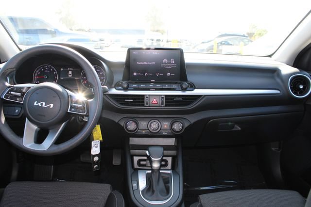 Used 2023 Kia Forte LXS FWD image 9