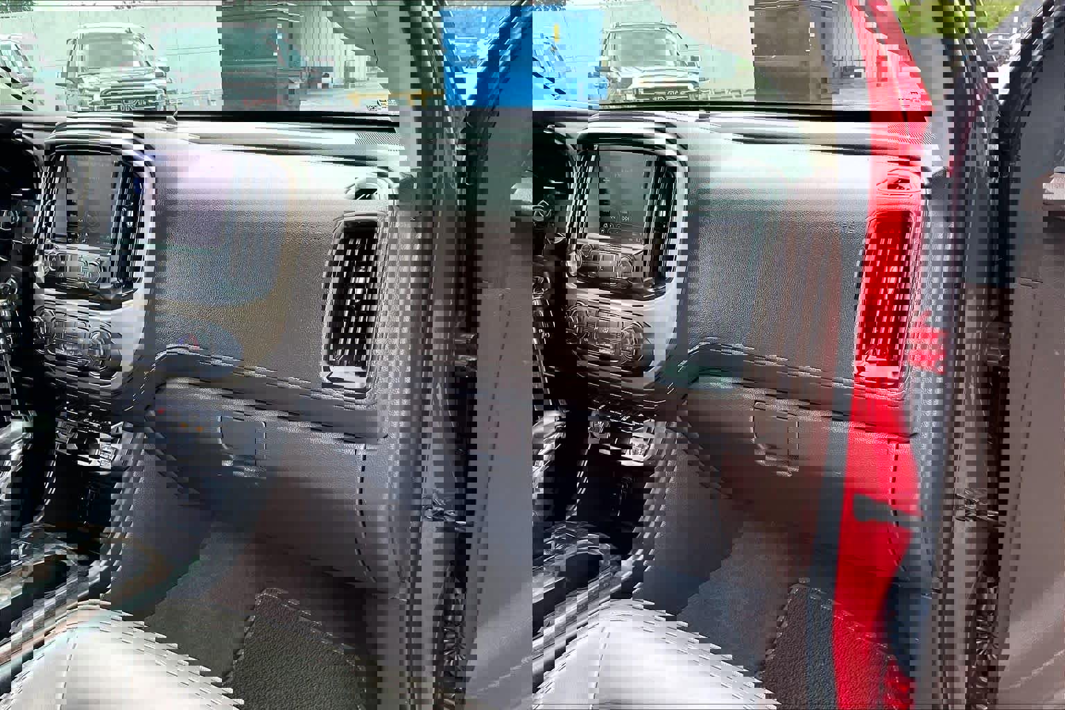 Used 2022 GMC Canyon Denali image 14