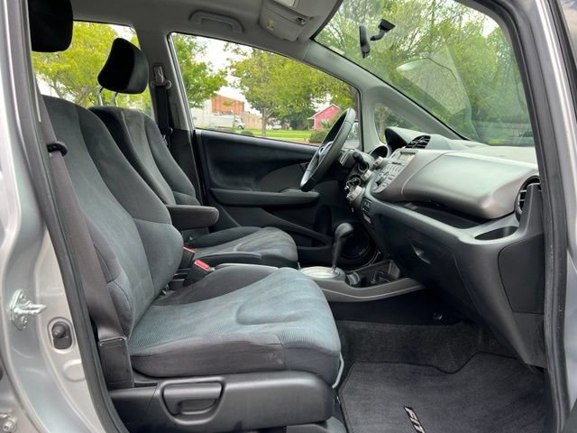 Used 2011 Honda Fit Sport image 23