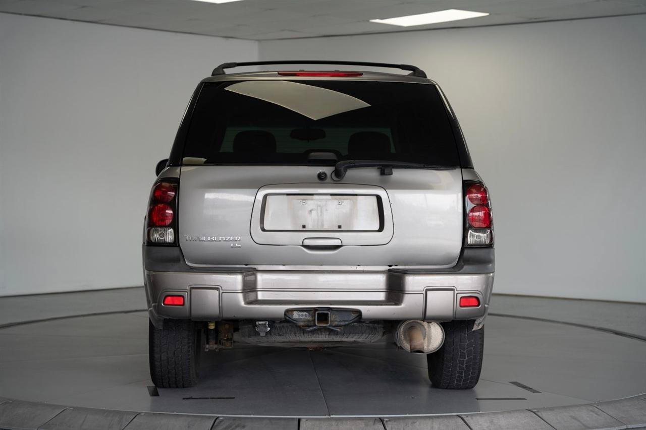 Used 2007 Chevrolet TrailBlazer LS w/ LS Preferred Equipment Group AWD/4WD image 6