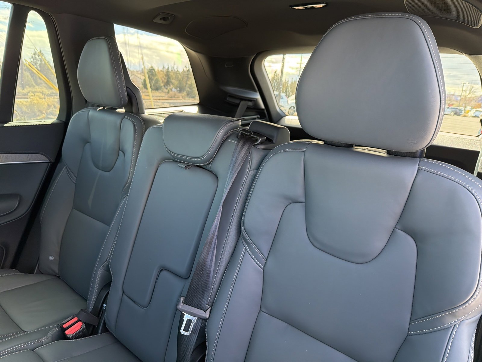 Used 2024 Volvo XC90 T8 Ultimate w/ Protection Package Premier image 27