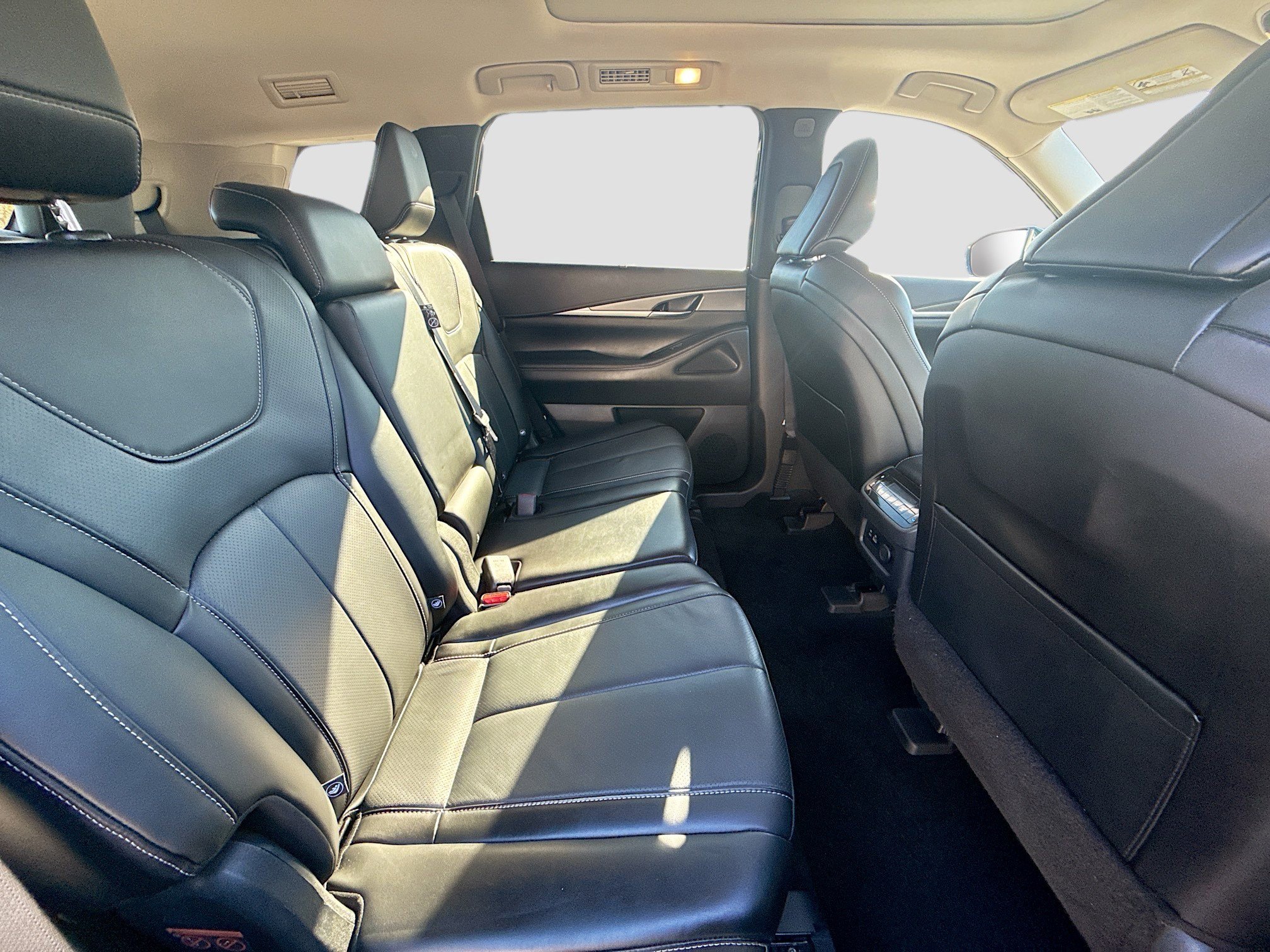 Used 2024 INFINITI QX60 Luxe image 31