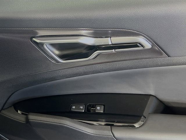 Used 2024 Kia Sportage SX image 32