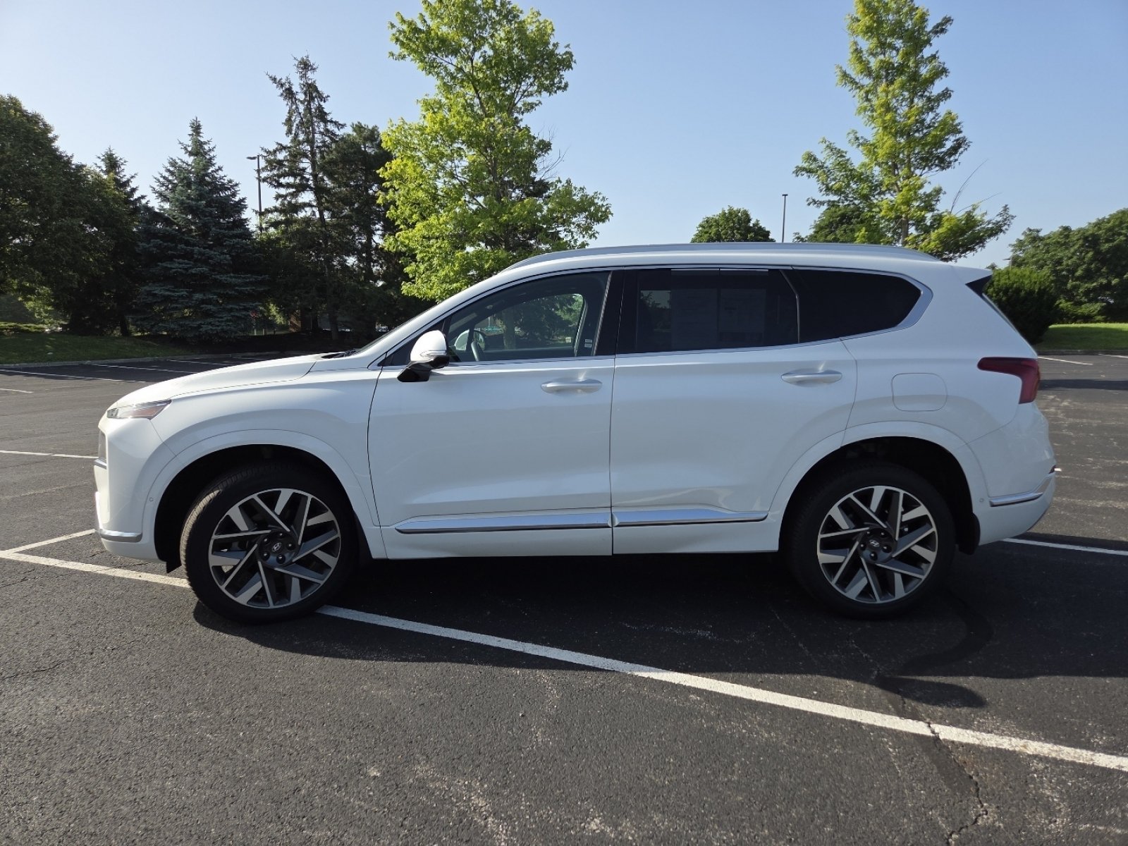 Used 2023 Hyundai Santa Fe Calligraphy w/ Cargo Package AWD/4WD image 22