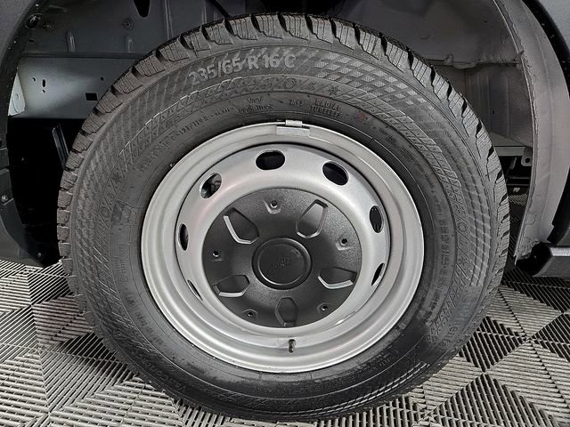 New 2025 Ford Transit 150 Low Roof w/ Load Area Protection Package RWD image 7