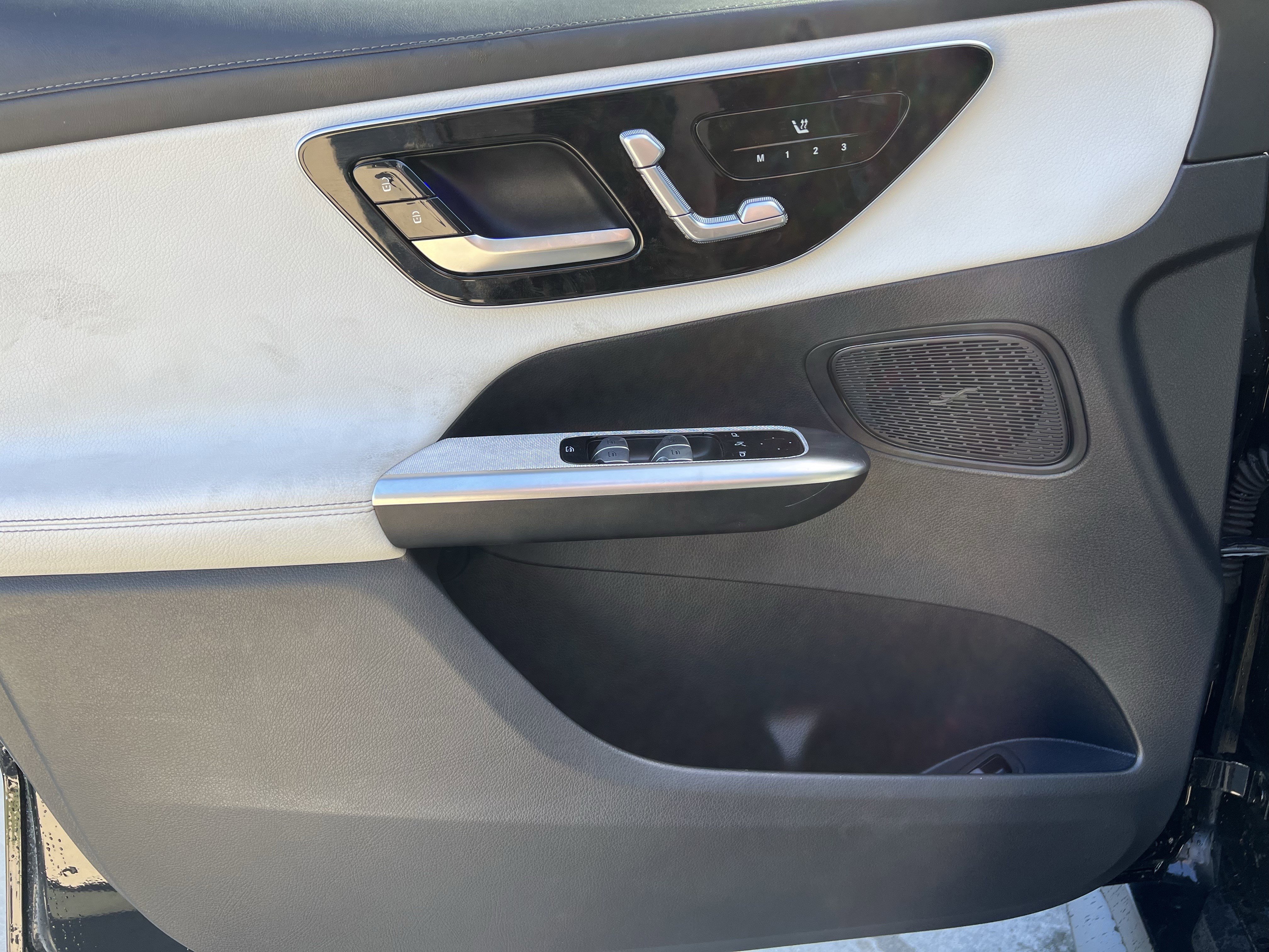 Certified 2024 Mercedes-Benz GLC 300 4MATIC w/ AMG Line image 14