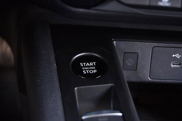 New 2026 Nissan Kicks SV image 18