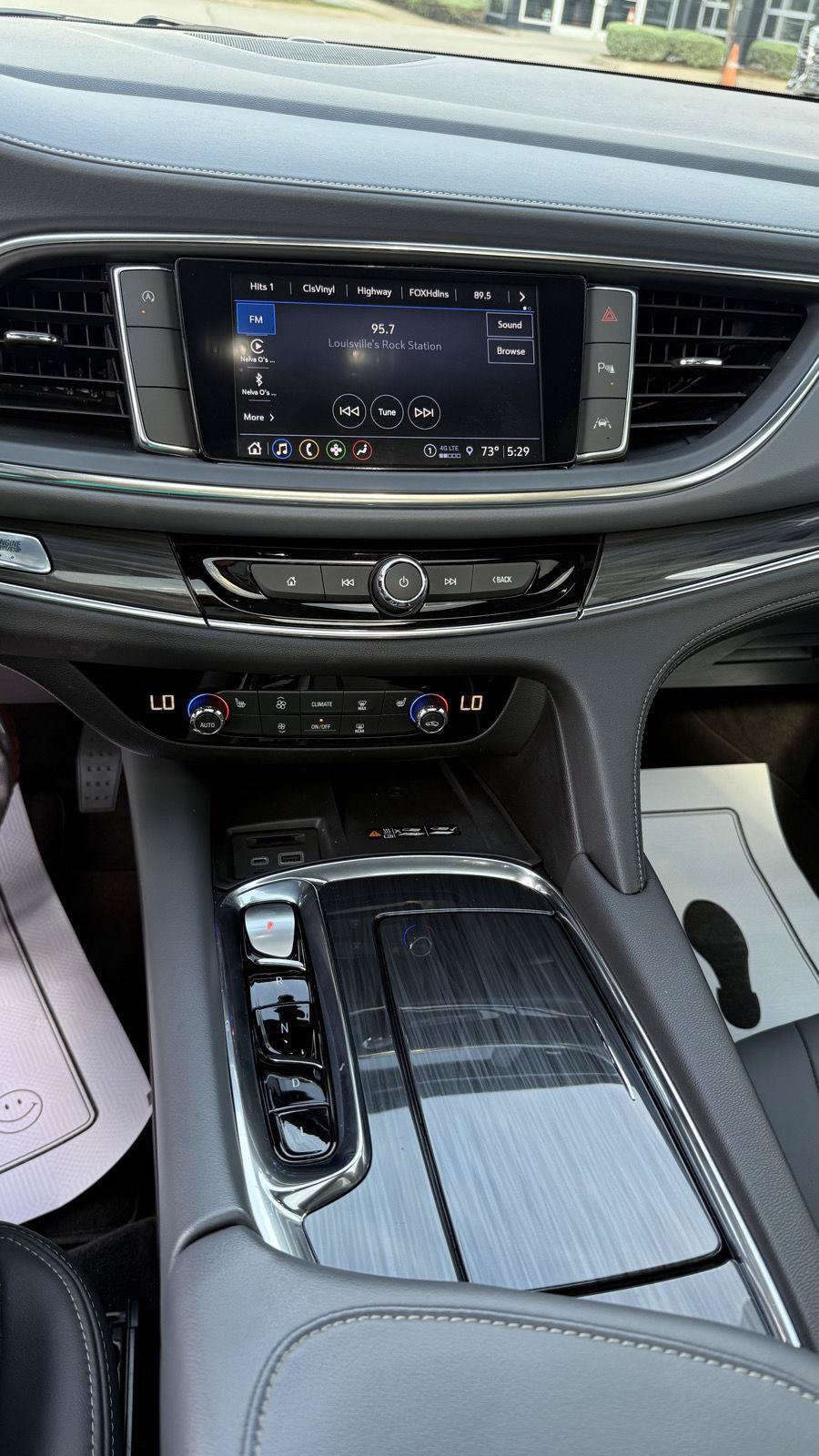 Used 2023 Buick Enclave Essence w/ Experience Buick Package FWD image 37