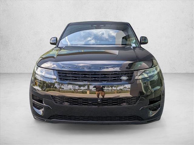 Used 2024 Land Rover Range Rover Sport SE AWD/4WD image 2