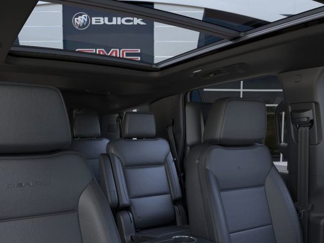 New 2026 GMC Yukon Denali w/ Denali Reserve Package AWD/4WD image 24
