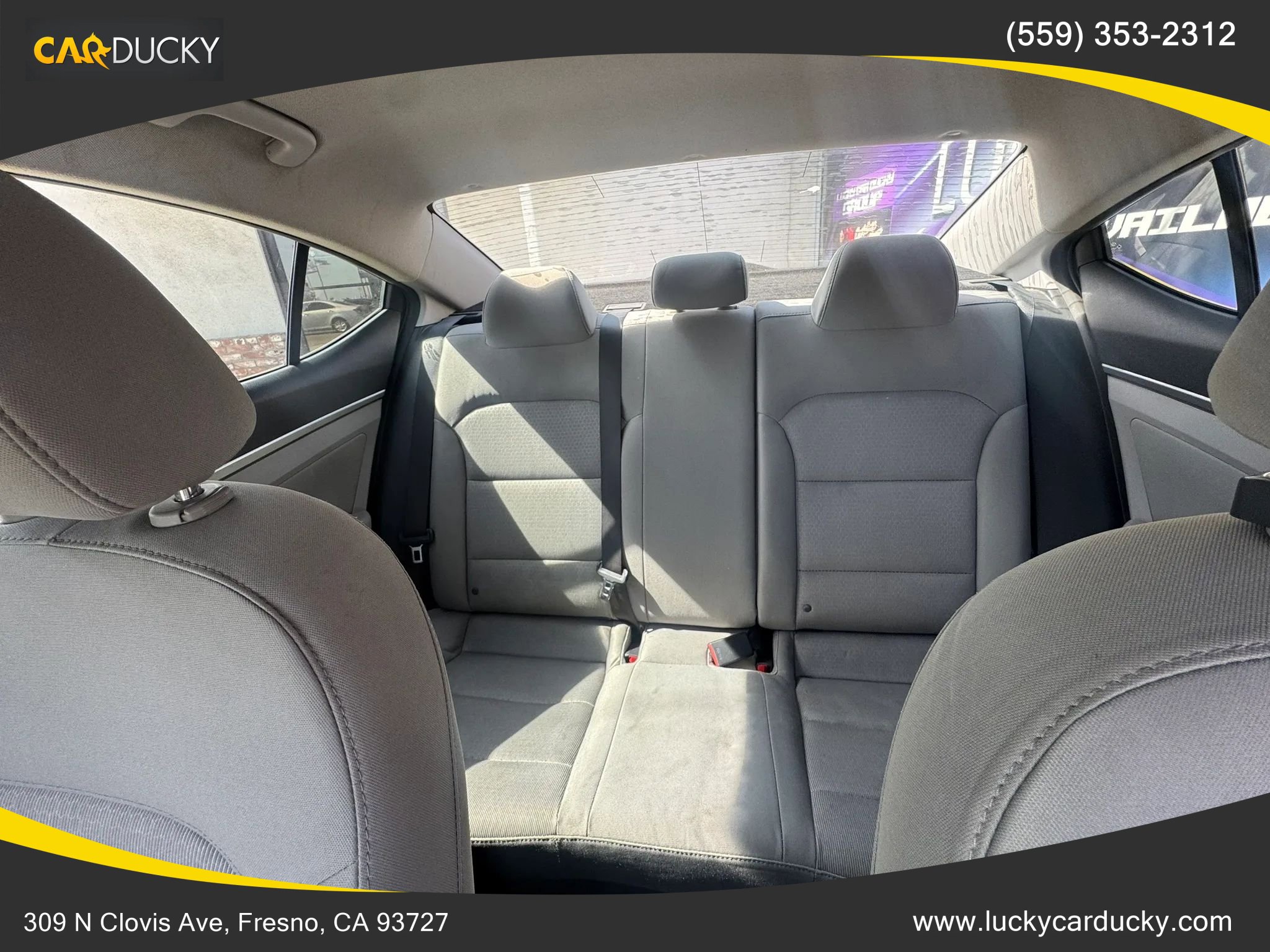 Used 2017 Hyundai Elantra SE FWD image 18