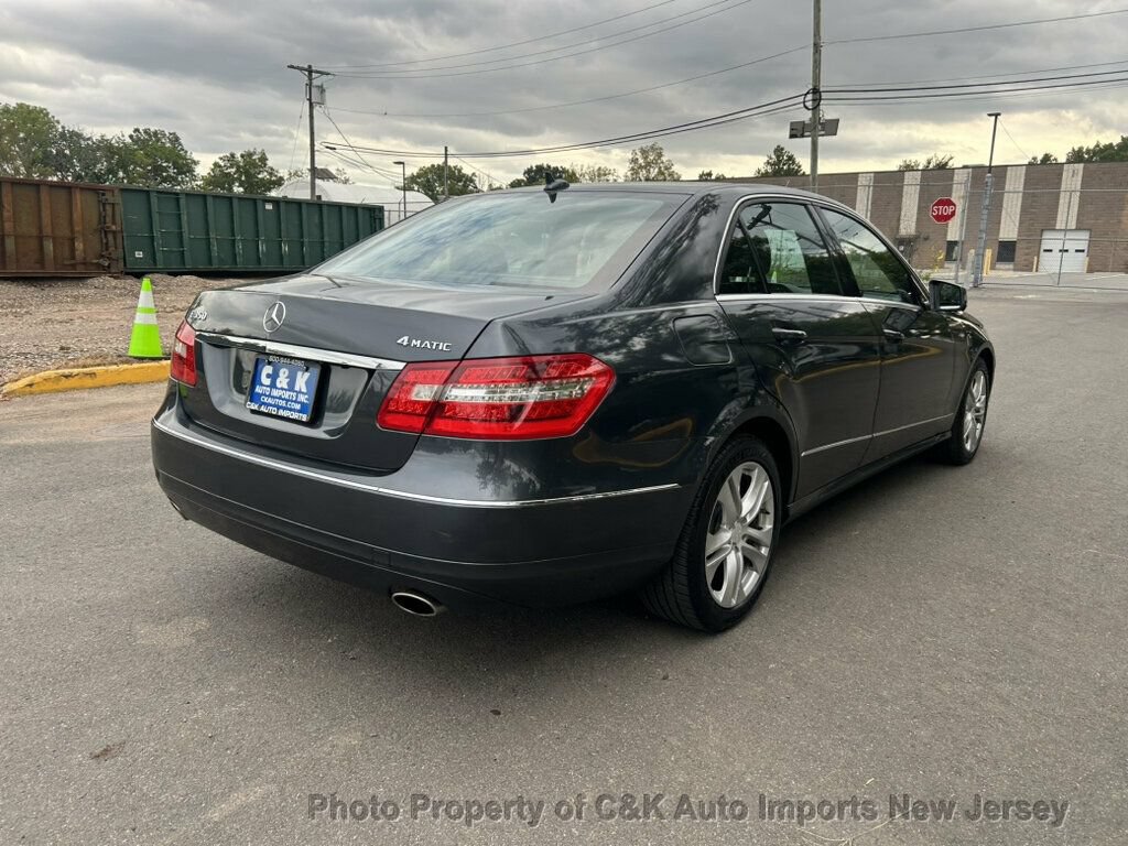 Used 2010 Mercedes-Benz E 350 4MATIC Sedan image 7