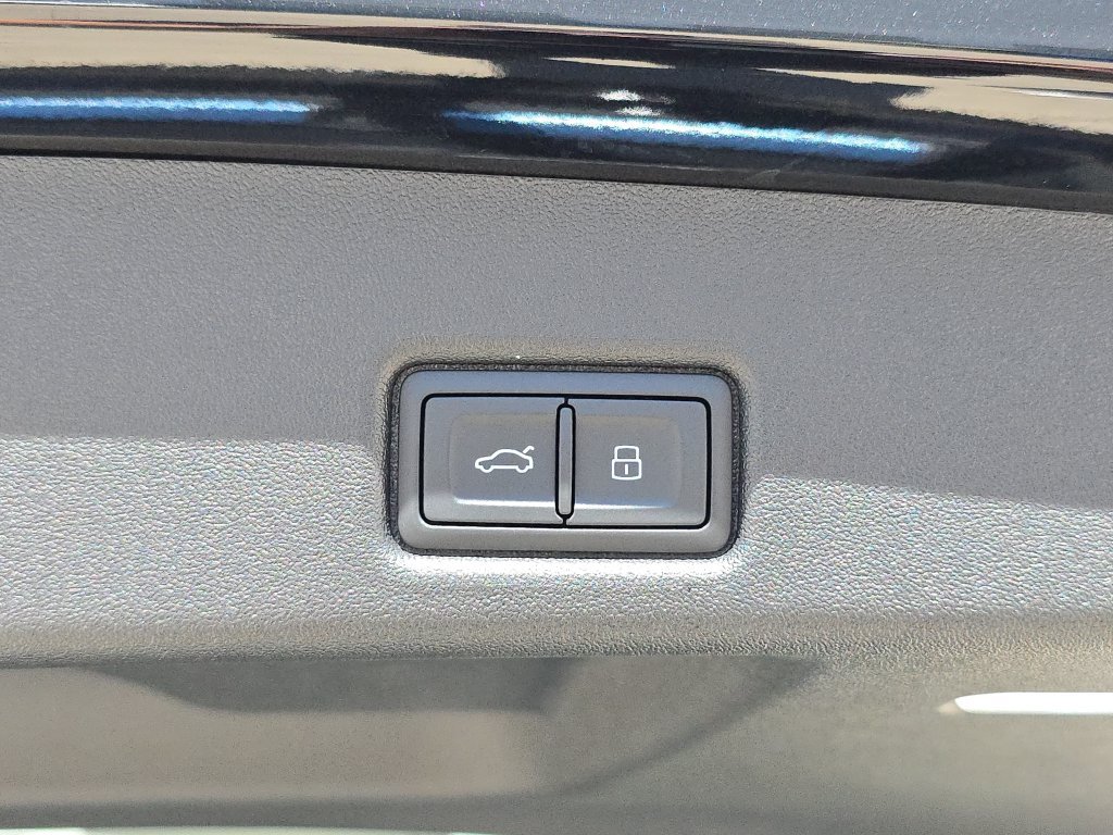 New 2026 Audi Q5 Premium Plus AWD/4WD image 13