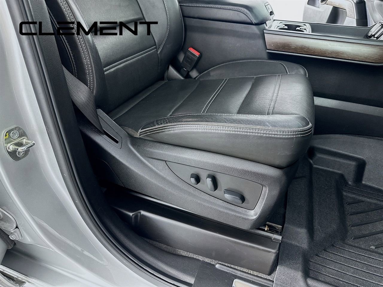 Used 2019 GMC Sierra 2500 Denali w/ Duramax Plus Package image 33