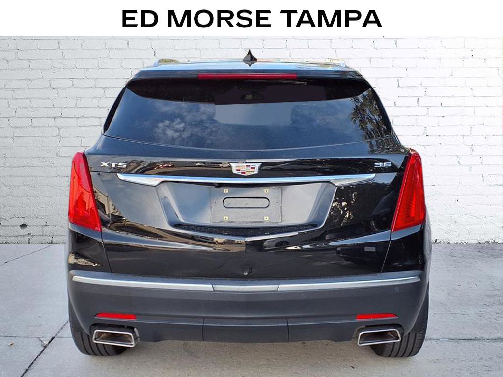 Used 2018 Cadillac XT5 Luxury image 4