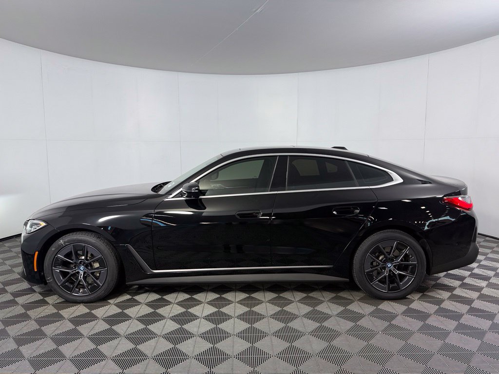 Used 2024 BMW i4 eDrive40 w/ Premium Package RWD image 10