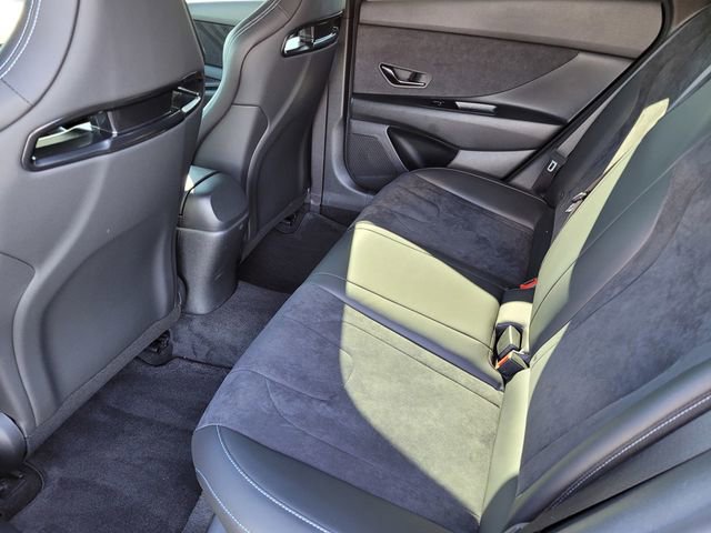 Certified 2023 Hyundai Elantra N image 12