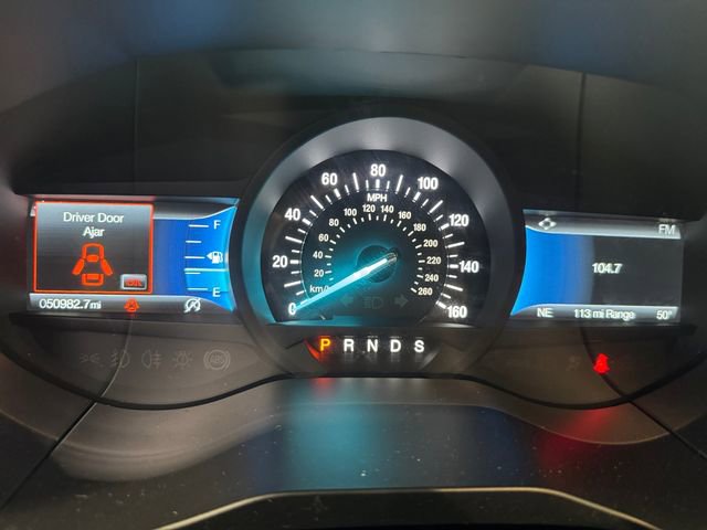 Used 2023 Ford Edge SEL image 2