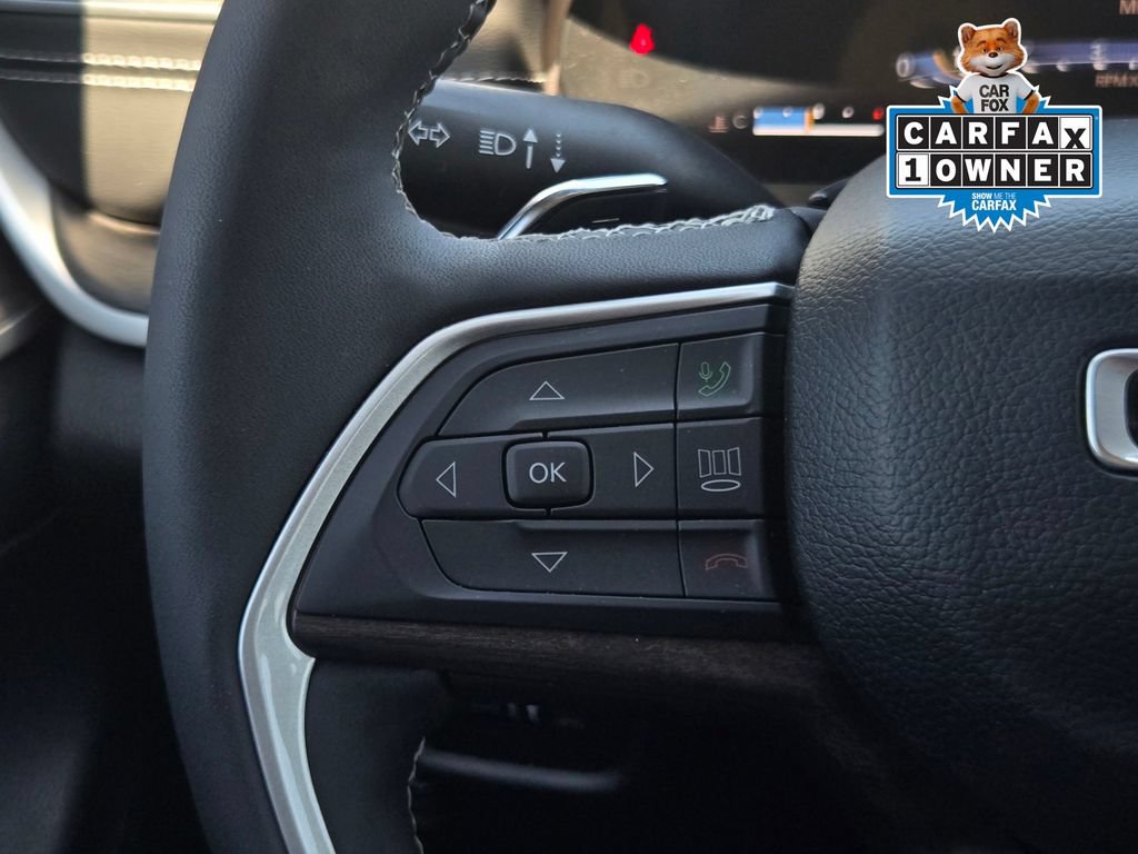 Used 2023 Jeep Grand Cherokee Limited w/ Luxury Tech Group II RWD image 19