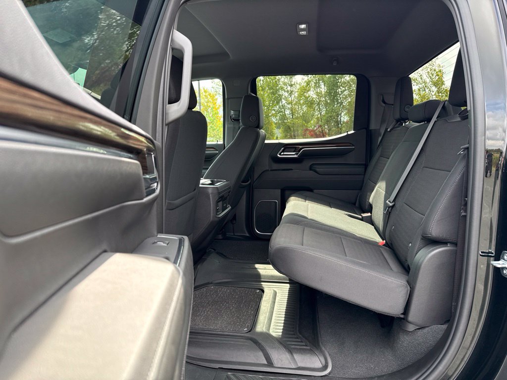 Used 2023 Chevrolet Silverado 1500 LT Trail Boss w/ Protection Package AWD/4WD image 20