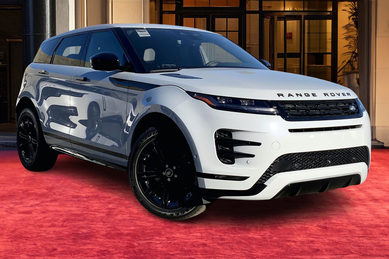 New 2026 Land Rover Range Rover Evoque Dynamic SE image 19