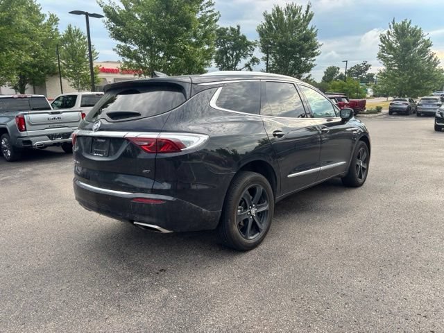 Used 2024 Buick Enclave Essence w/ Sport Touring Edition AWD/4WD image 6