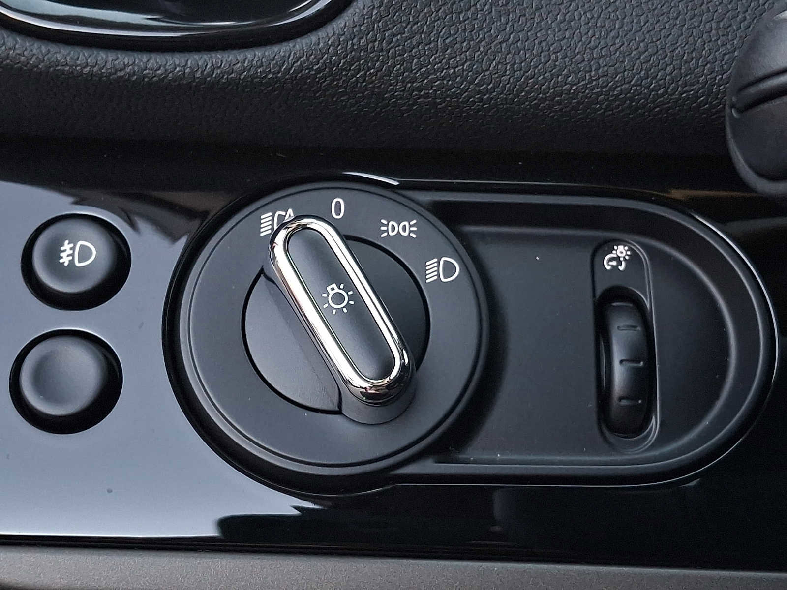 Certified 2024 MINI Cooper Countryman S image 19