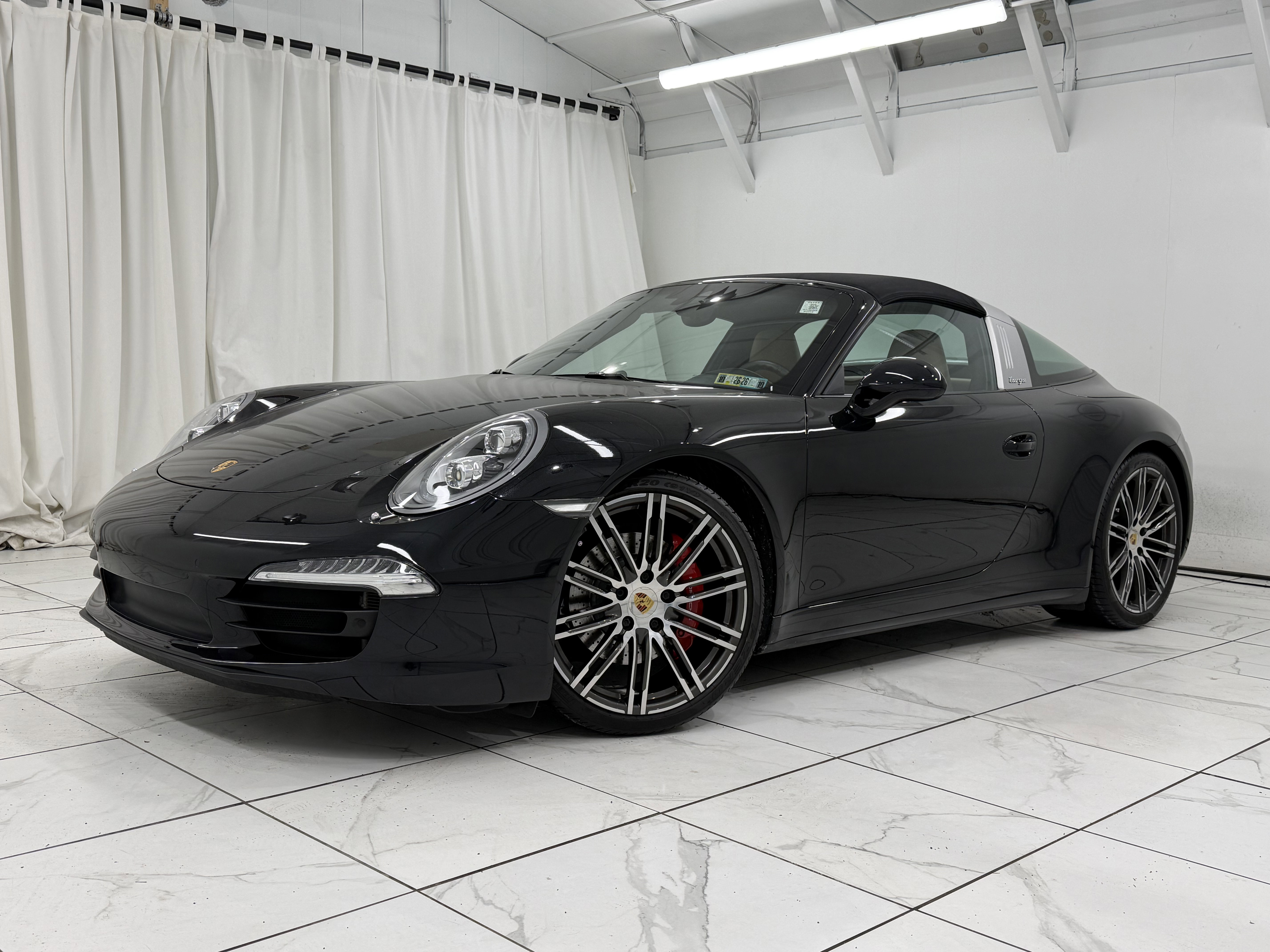 Certified 2016 Porsche 911 Targa 4S image 7