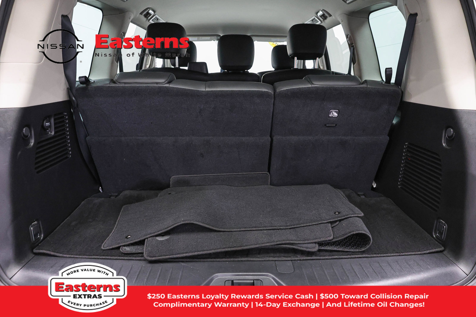 Used 2023 Nissan Armada SV AWD/4WD image 9