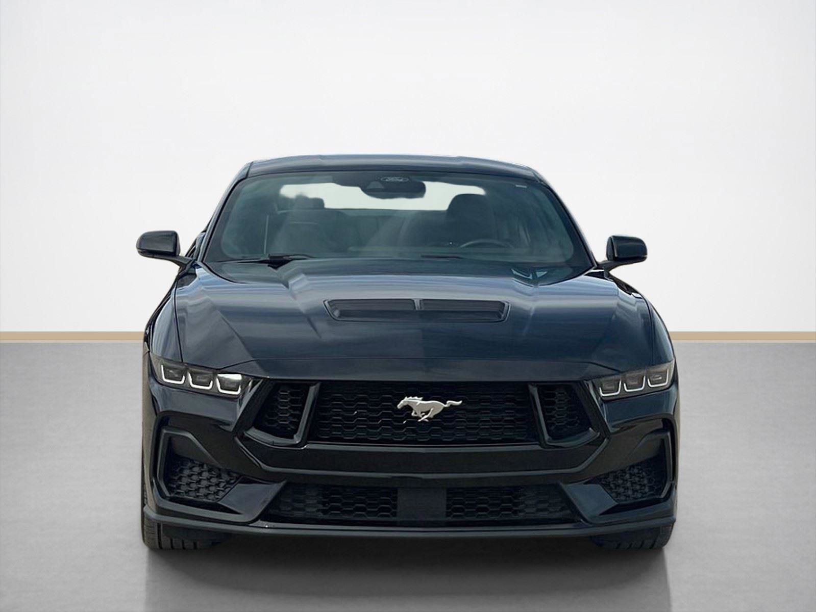Used 2025 Ford Mustang GT Premium image 2