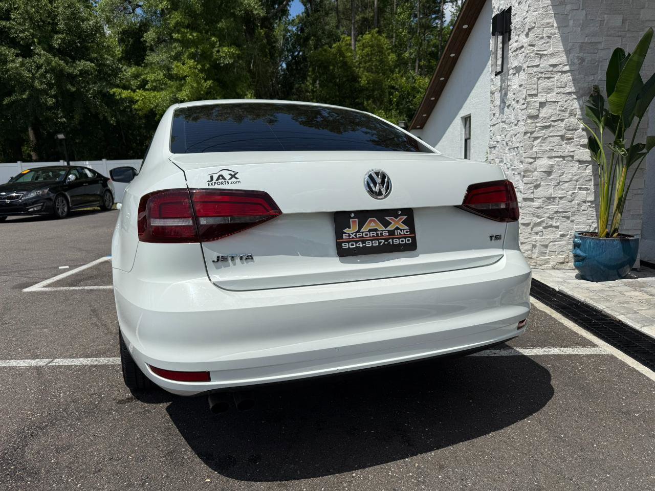 Used 2016 Volkswagen Jetta S FWD image 4