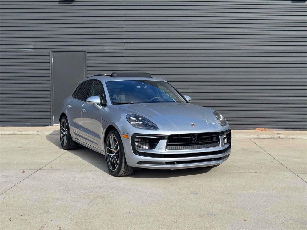 New 2026 Porsche Macan S image 7
