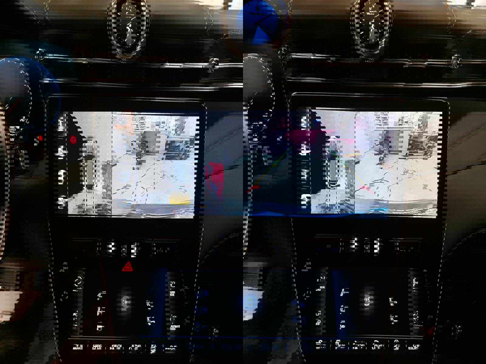 Used 2023 Maserati Grecale GT image 26