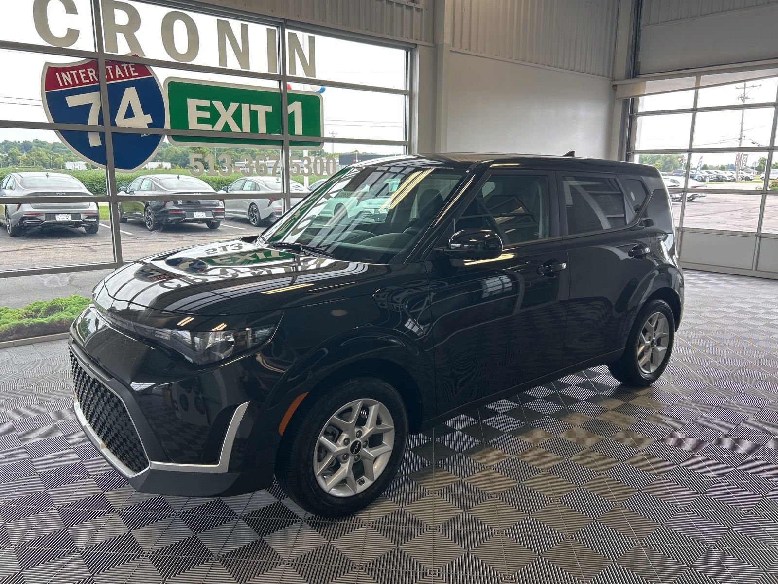 New 2025 Kia Soul S image 3