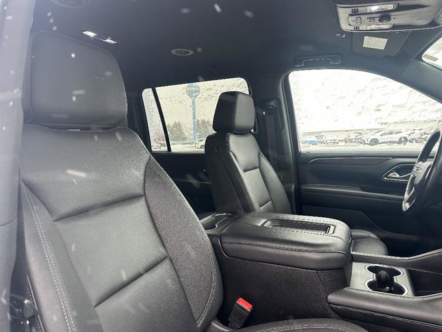 Used 2022 Chevrolet Suburban LT AWD/4WD image 25