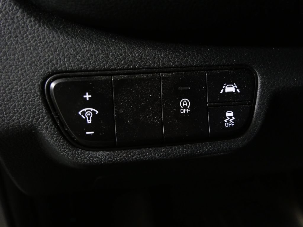 Used 2021 Kia Seltos EX AWD/4WD image 16