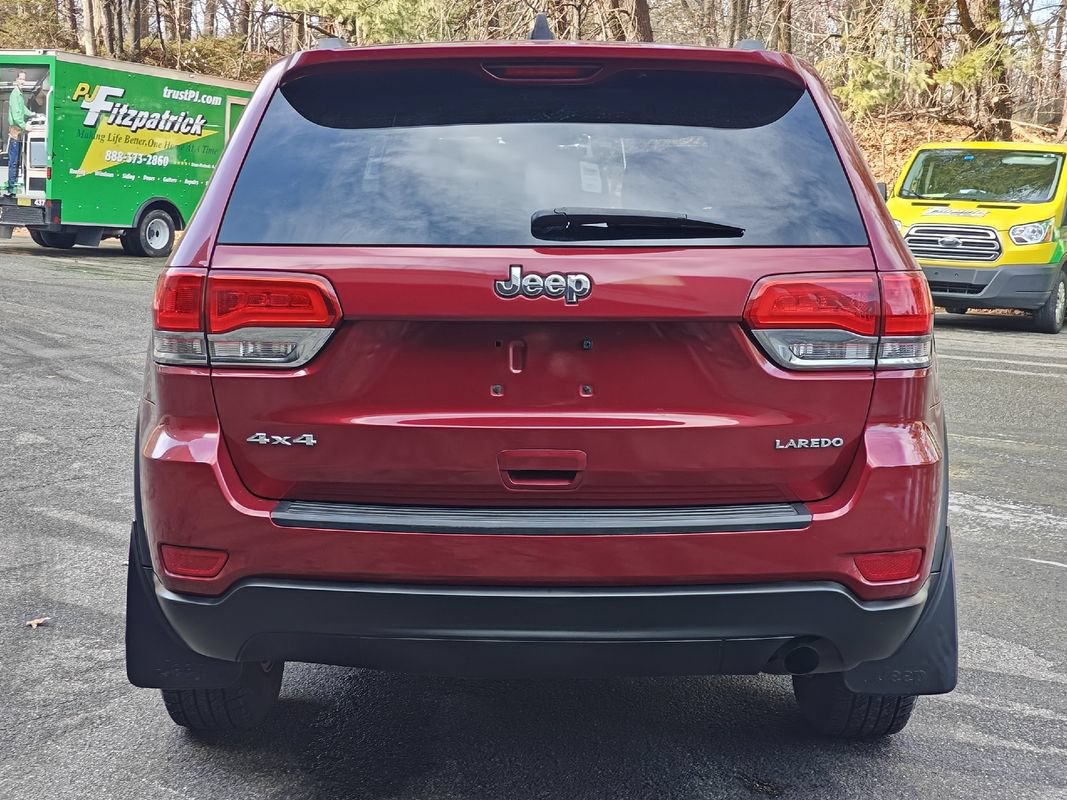 Used 2015 Jeep Grand Cherokee Laredo w/ Quick Order Package 23E AWD/4WD image 5
