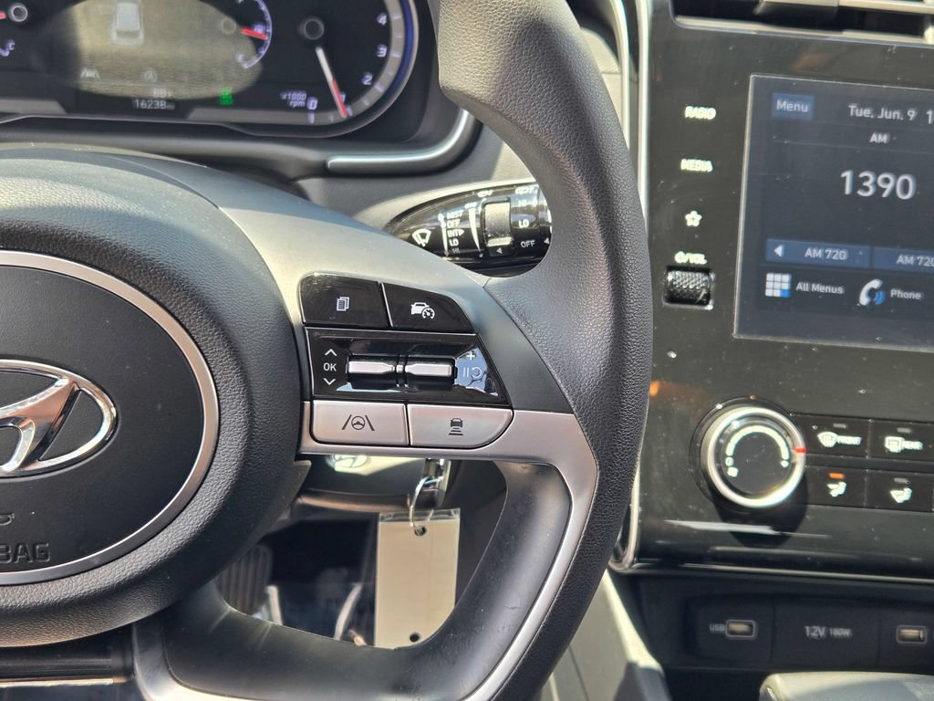 Certified 2023 Hyundai Tucson SE AWD/4WD image 38